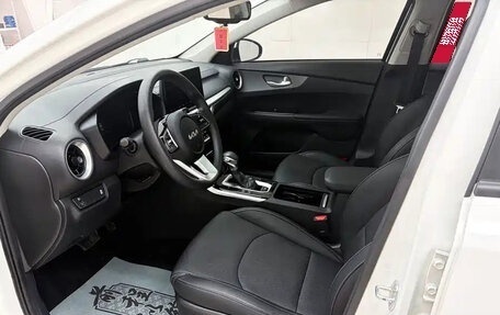 KIA K3, 2022 год, 1 330 000 рублей, 10 фотография