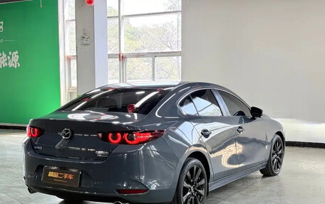 Mazda 3, 2022 год, 1 580 017 рублей, 4 фотография