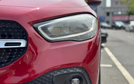 Mercedes-Benz GLA, 2019 год, 1 650 000 рублей, 8 фотография