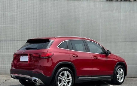 Mercedes-Benz GLA, 2019 год, 1 650 000 рублей, 6 фотография