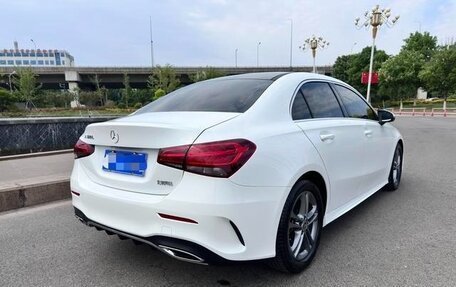 Mercedes-Benz A-Класс, 2022 год, 1 943 000 рублей, 4 фотография