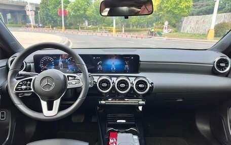 Mercedes-Benz A-Класс, 2022 год, 1 943 000 рублей, 9 фотография