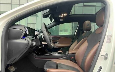 Mercedes-Benz A-Класс, 2022 год, 1 980 004 рублей, 13 фотография