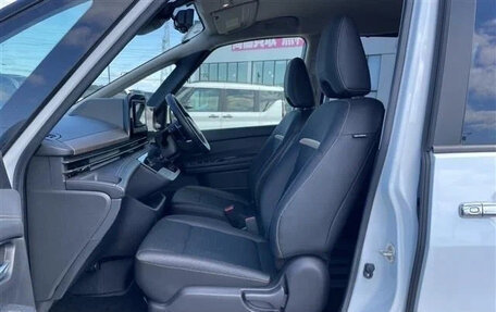 Nissan Serena, 2025 год, 2 580 000 рублей, 24 фотография