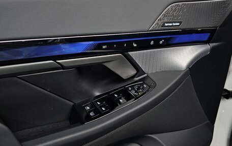 BMW 5 серия, 2025 год, 7 670 000 рублей, 14 фотография