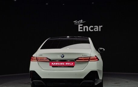 BMW 5 серия, 2025 год, 7 670 000 рублей, 3 фотография