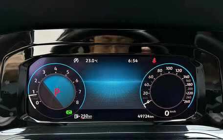 Volkswagen Golf VIII, 2022 год, 1 500 000 рублей, 13 фотография