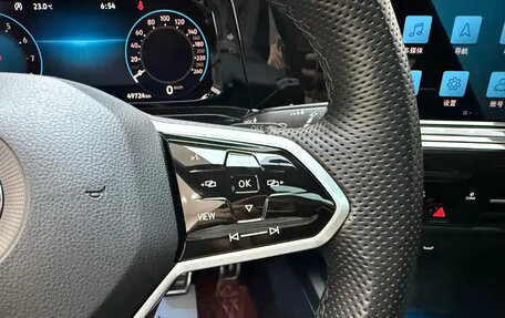 Volkswagen Golf VIII, 2022 год, 1 500 000 рублей, 15 фотография
