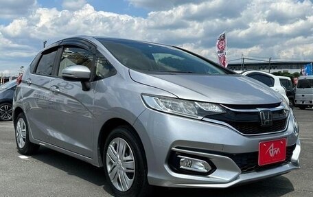 Honda Fit III, 2017 год, 830 000 рублей, 2 фотография