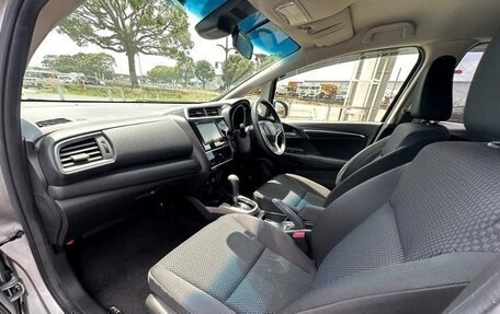 Honda Fit III, 2017 год, 830 000 рублей, 6 фотография