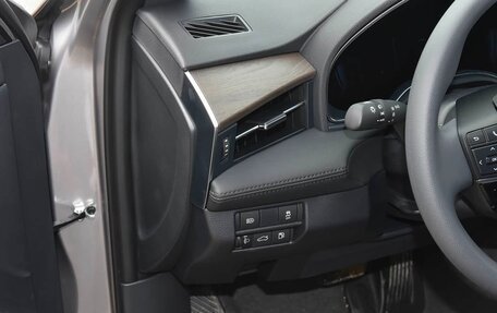 Toyota Avalon, 2025 год, 3 870 000 рублей, 20 фотография