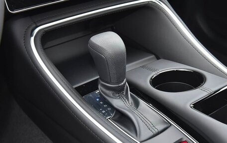 Toyota Avalon, 2025 год, 3 870 000 рублей, 28 фотография