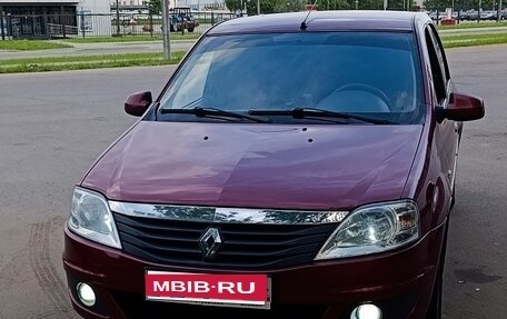 Renault Logan I, 2010 год, 580 000 рублей, 1 фотография