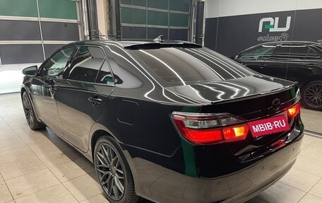 Toyota Camry, 2017 год, 2 100 000 рублей, 4 фотография