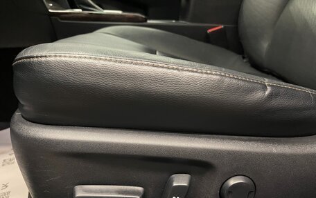 Toyota Camry, 2017 год, 2 100 000 рублей, 17 фотография