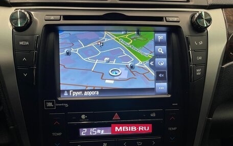 Toyota Camry, 2017 год, 2 100 000 рублей, 31 фотография