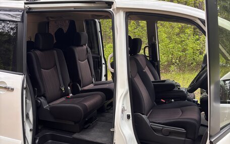 Nissan Serena IV, 2016 год, 1 550 000 рублей, 24 фотография