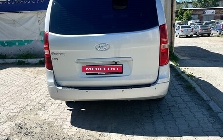 Hyundai Grand Starex Grand Starex I рестайлинг 2, 2008 год, 1 050 000 рублей, 3 фотография
