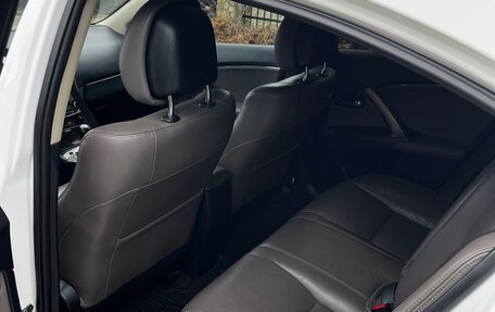 Toyota Avensis III рестайлинг, 2012 год, 1 470 000 рублей, 24 фотография