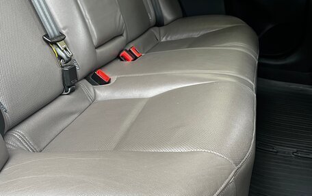 Toyota Avensis III рестайлинг, 2012 год, 1 470 000 рублей, 31 фотография
