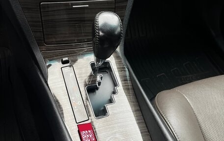 Toyota Avensis III рестайлинг, 2012 год, 1 470 000 рублей, 23 фотография