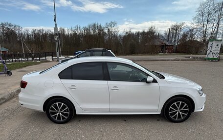 Volkswagen Jetta VI, 2015 год, 1 450 000 рублей, 7 фотография