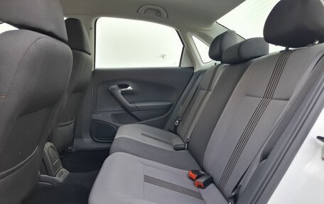 Volkswagen Polo VI (EU Market), 2016 год, 1 000 000 рублей, 11 фотография