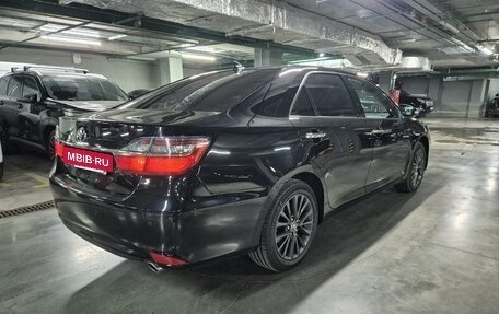 Toyota Camry, 2017 год, 2 400 000 рублей, 3 фотография