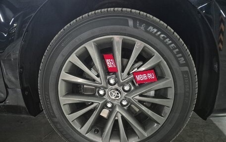 Toyota Camry, 2017 год, 2 400 000 рублей, 8 фотография