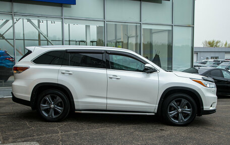 Toyota Highlander III, 2014 год, 2 578 000 рублей, 6 фотография
