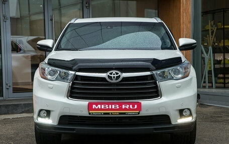 Toyota Highlander III, 2014 год, 2 578 000 рублей, 4 фотография