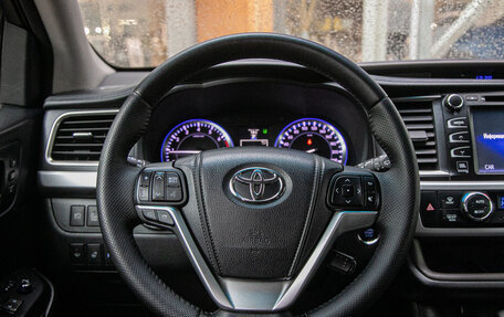Toyota Highlander III, 2014 год, 2 578 000 рублей, 16 фотография