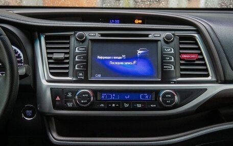 Toyota Highlander III, 2014 год, 2 578 000 рублей, 18 фотография