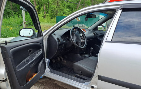 Mitsubishi Carisma I, 2003 год, 350 000 рублей, 7 фотография