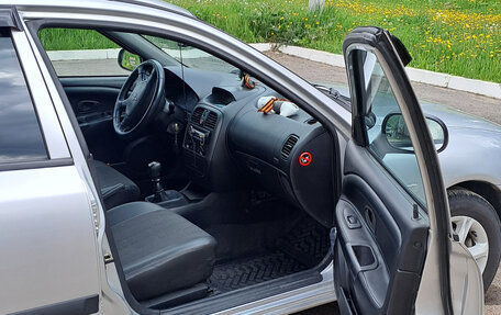 Mitsubishi Carisma I, 2003 год, 350 000 рублей, 8 фотография