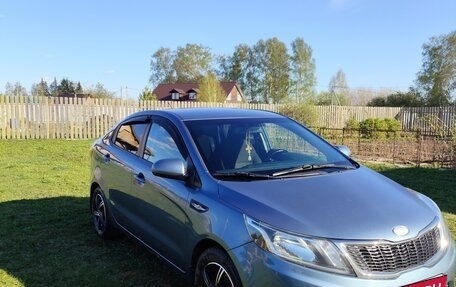 KIA Rio III рестайлинг, 2013 год, 850 000 рублей, 3 фотография