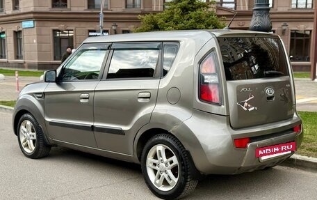 KIA Soul I рестайлинг, 2009 год, 450 000 рублей, 6 фотография