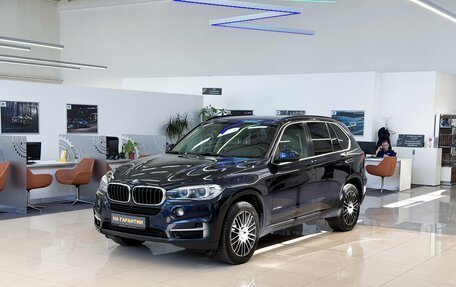 BMW X5, 2018 год, 3 600 000 рублей, 2 фотография