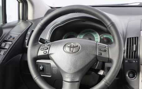 Toyota Corolla Verso I, 2006 год, 949 000 рублей, 11 фотография