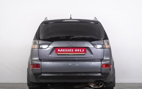 Mitsubishi Outlander III рестайлинг 3, 2007 год, 1 299 000 рублей, 4 фотография