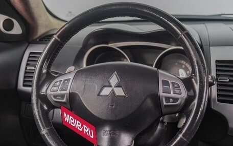 Mitsubishi Outlander III рестайлинг 3, 2007 год, 1 299 000 рублей, 10 фотография