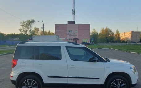 Skoda Yeti I рестайлинг, 2017 год, 1 850 000 рублей, 6 фотография