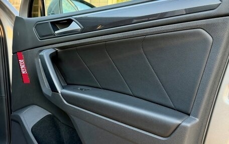 Volkswagen Tiguan II, 2019 год, 2 950 000 рублей, 7 фотография