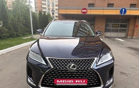 Lexus RX IV рестайлинг, 2020 год, 4 500 000 рублей, 7 фотография