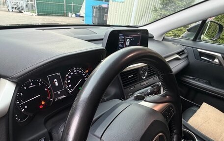 Lexus RX IV рестайлинг, 2020 год, 4 500 000 рублей, 23 фотография