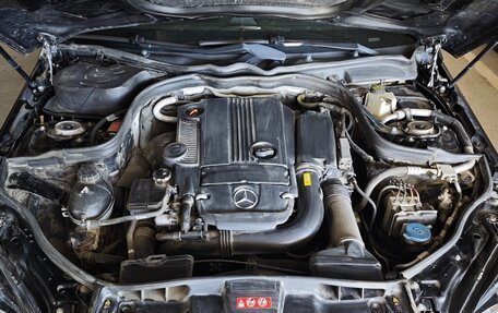 Mercedes-Benz E-Класс, 2011 год, 1 750 000 рублей, 22 фотография