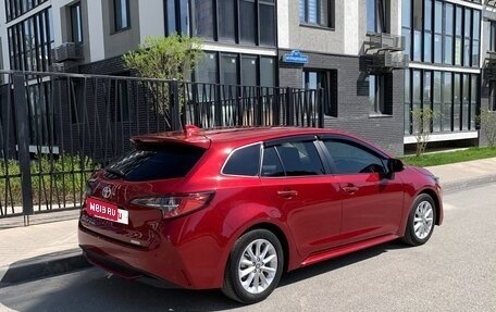 Toyota Corolla, 2021 год, 1 825 000 рублей, 4 фотография