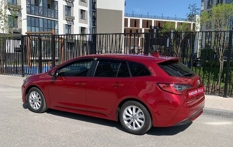 Toyota Corolla, 2021 год, 1 825 000 рублей, 3 фотография