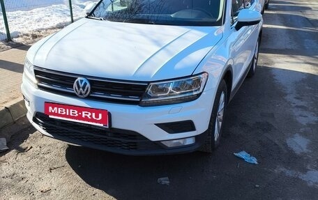 Volkswagen Tiguan II, 2017 год, 1 490 000 рублей, 6 фотография
