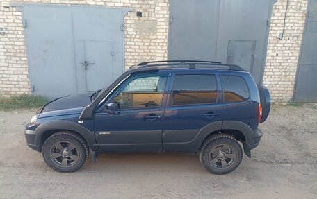 Chevrolet Niva I рестайлинг, 2016 год, 750 000 рублей, 8 фотография